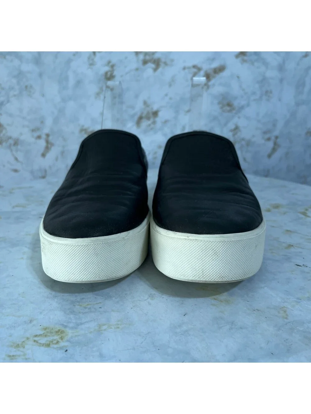 Vince Warren Women's Size 10M Shoes Black White Leather Comfort Fashion Sneakers